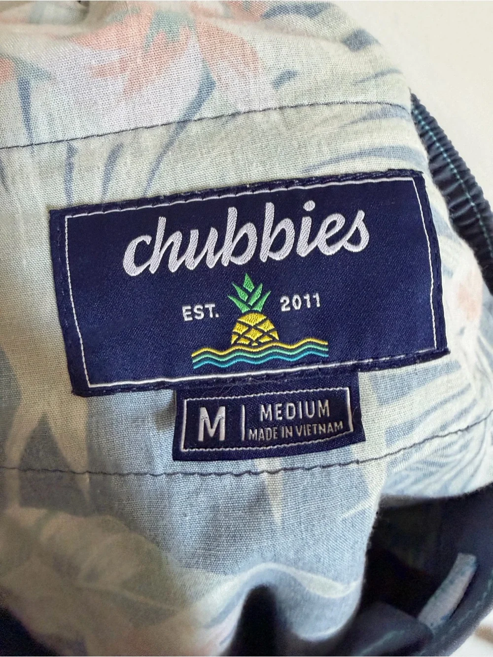 Chubbies Blue Drawstring Everywhere Performance Pants size Medium EUC - Picture 6 of 8